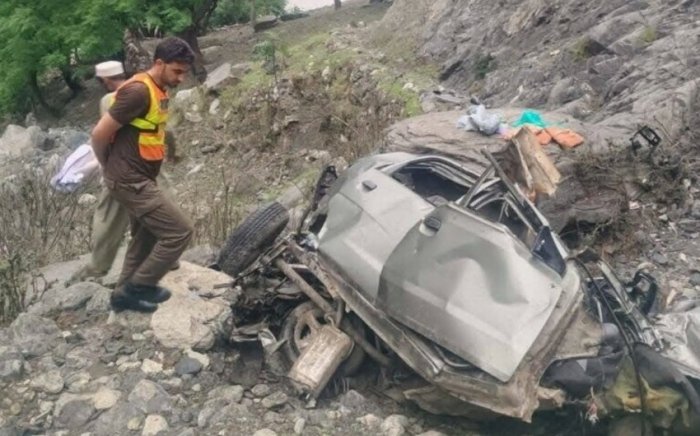 Pokiston shimoli-g‘arbida sodir bo‘lgan jiddiy yo‘l-transport hodisasida sakkiz kishi halok bo‘ldi