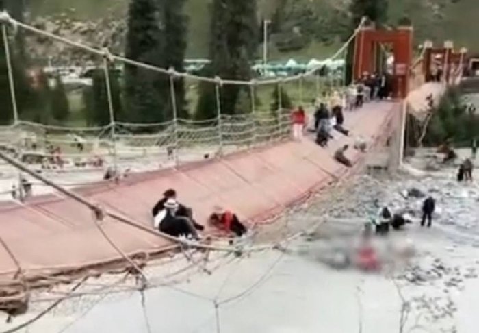 Хитойда осма кўприк узилиши оқибатида 5 киши ҳалок бўлди