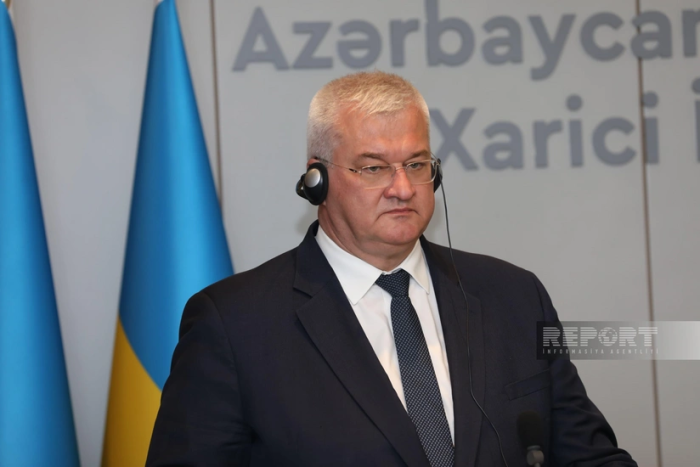 Zelenskiy Putin bilan ikki asosiy masala bo‘yicha uchrashuvga tayyor