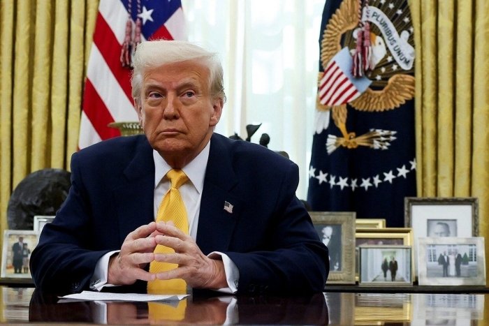 Трамп Украина бўйича икки ҳафта ичида қарор қабул қилишга ваъда бермоқда Трамп Украина бўйича икки ҳафта ичида қарор қабул қилишга ваъда бермоқда