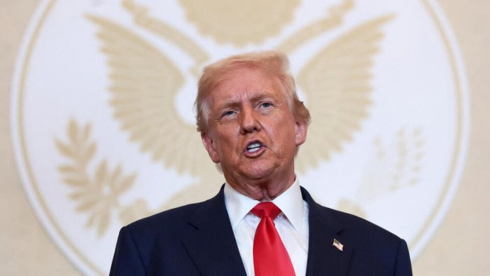 Tramp: "Janubiy Koreya tariflarni pasaytirish uchun AQShga 350 milliard dollar to‘laydi"