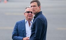 AQSh senatori Trampga elchilarni almashtirishni maslahat berdi