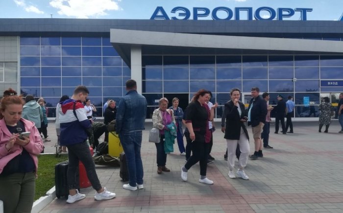 Astraxanda kon qazilgani haqidagi xabar tufayli aeroport yo‘lovchilari evakuasiya qilindi