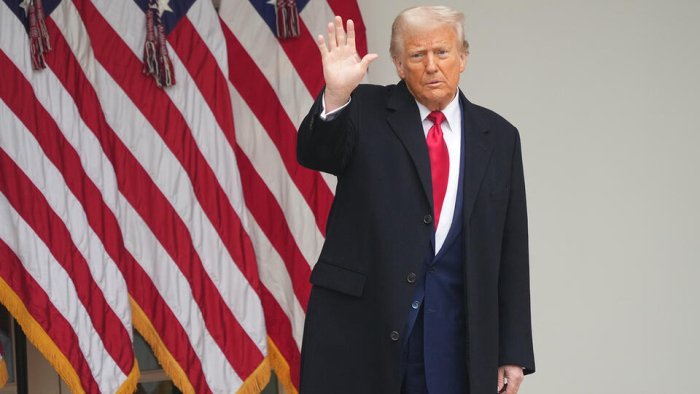 Трампнинг Хитойга қарши савдо уруши барбод бўлиши мумкин
