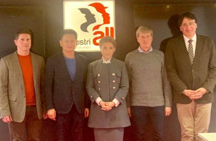 "Haydalsin": plyajdagi video Timoshenkoning boshiga balo bo‘lmoqda