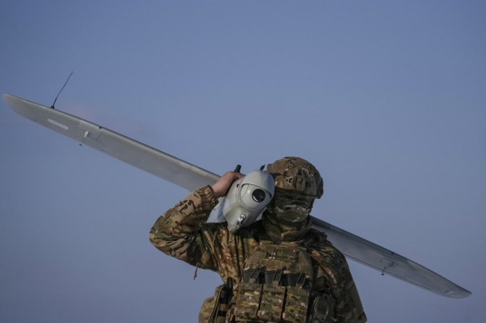 Эстония ҳаво ҳудудида дрон уриб туширилди.