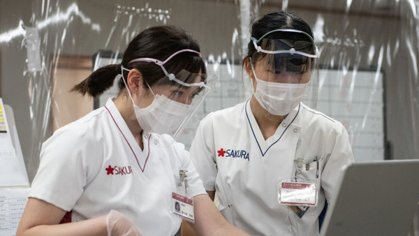 Yaponiyada bir kunda 71 633 nafar inson koronavirusga chalindi
