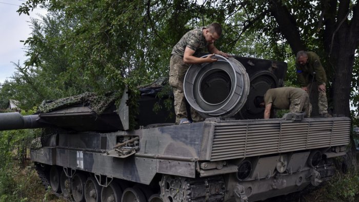Germaniya Ukrainaga Leopard 2 tanklari uchun 10 ta Marder piyoda jangovar mashinalari va snaryadlarini topshirdi