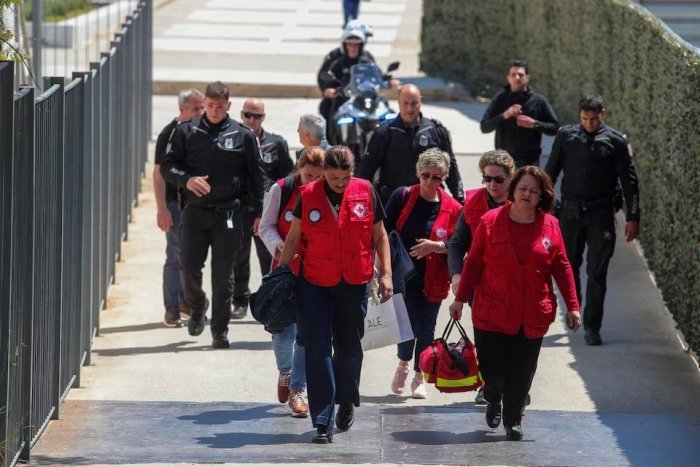 Afinada 89 yoshli erkak otishma sodir etdi