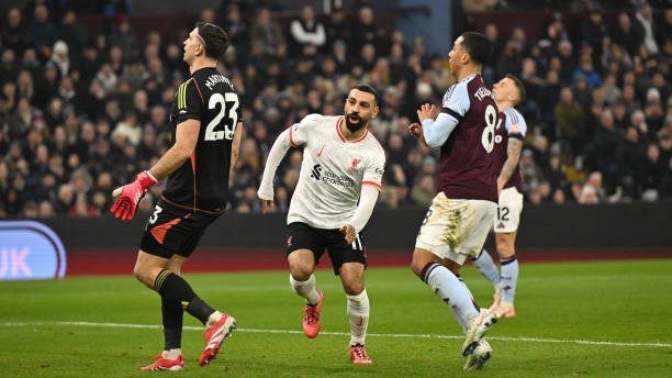 "Ливерпуль" Салоҳга ўринбосар топди