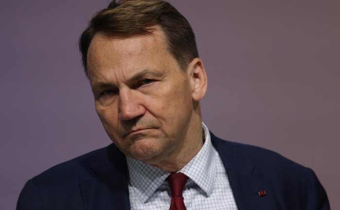Полша ТИВ раҳбари: АҚШнинг нафақат Украинага, балки Европага ҳам қизиқишини бутунлай йўқотишига тайёр туришимиз лозим