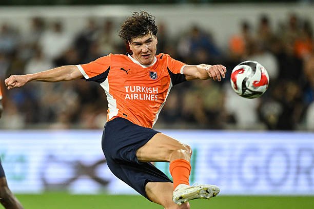 Shomurodov va Fayzullayev necha baho olishdi?