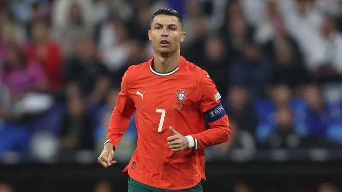 Ronaldu nima uchun 1000 ta gol urishni istashini aytdi