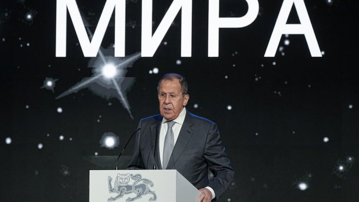 Lavrov Ukrainadagi yangi hududiy voqelikni tan olishga chaqirmoqda