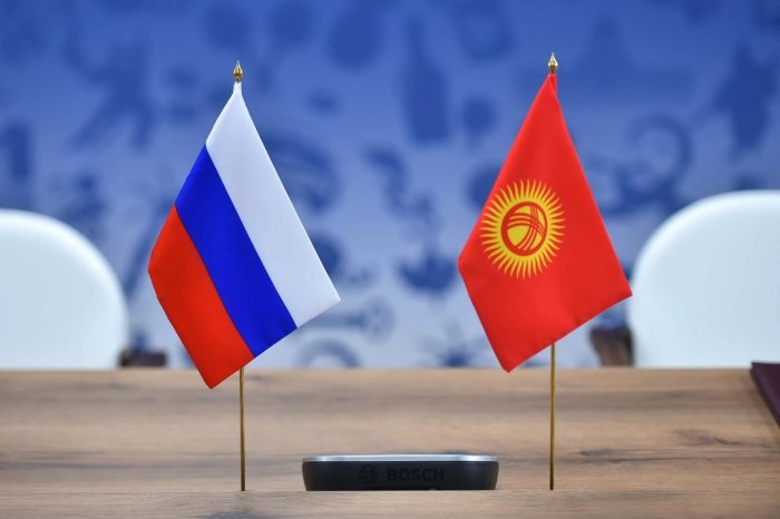 Қирғизистон Россиянинг йирик банкларини республикада филиал очишга таклиф қилди