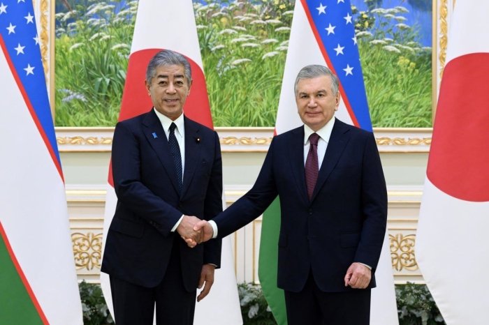 Шавкат Мирзиёев Япония ташқи ишлар вазирини қабул қилди