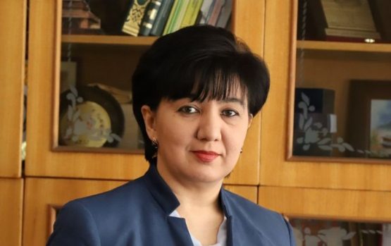 Раҳбар бўлиш осонми? Ўзбекистондаги ягона аёл-ректор билан интервью