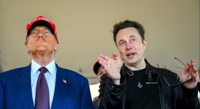 Маск АҚШдаги мавжуд сиёсий кучларга қарши чиқиш учун янги сиёсий партия тузганини эълон қилди