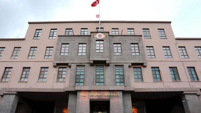 Turkiya Erondan uchirilgan ballistik raketani ushlab qolganini ma’lum qildi