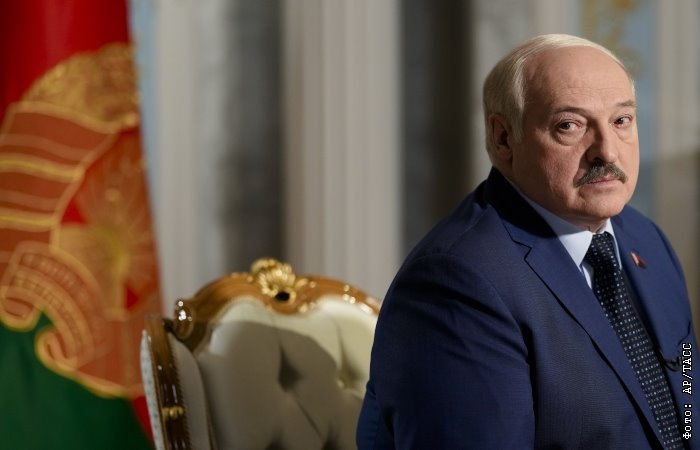 Lukashenko: "Birinchi navbatda siz tarafdan juda kuchli bosim ostidaman"