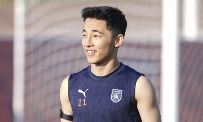 "Истанбул Башекшехир" бош мураббийи Файзуллаев нега ўйнамаётганини тушунтирди