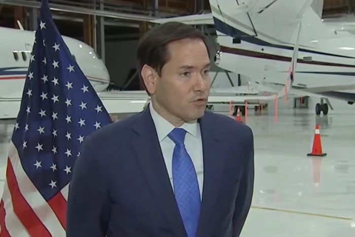 AQSh Vengriyaga Rossiyaga qarshi taqiqlovchi sanksiyalardan bir yil muddatga voz kechdi