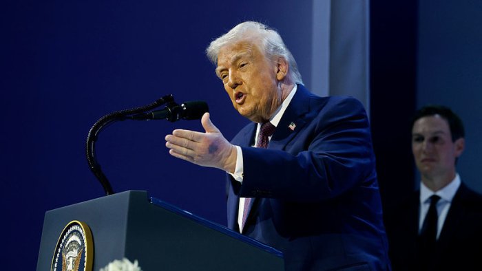 Tramp: Uitkoff va Kushner Ukraina mojarosini tugatish ustida qattiq ishlamoqda