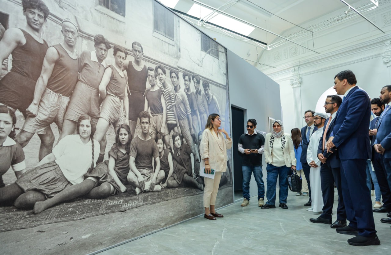 «Samarqand — milliy drama teatri beshigi»: BAA delegasiyasi Sora Eshonto‘rayeva hayotiga bag‘ishlangan ko‘rgazma ochilishida ishtirok etdi «Samarqand — milliy drama teatri beshigi»: BAA delegasiyasi Sora Eshonto‘rayeva hayotiga bag‘ishlangan ko‘rgazma ochilishida ishtirok etdi