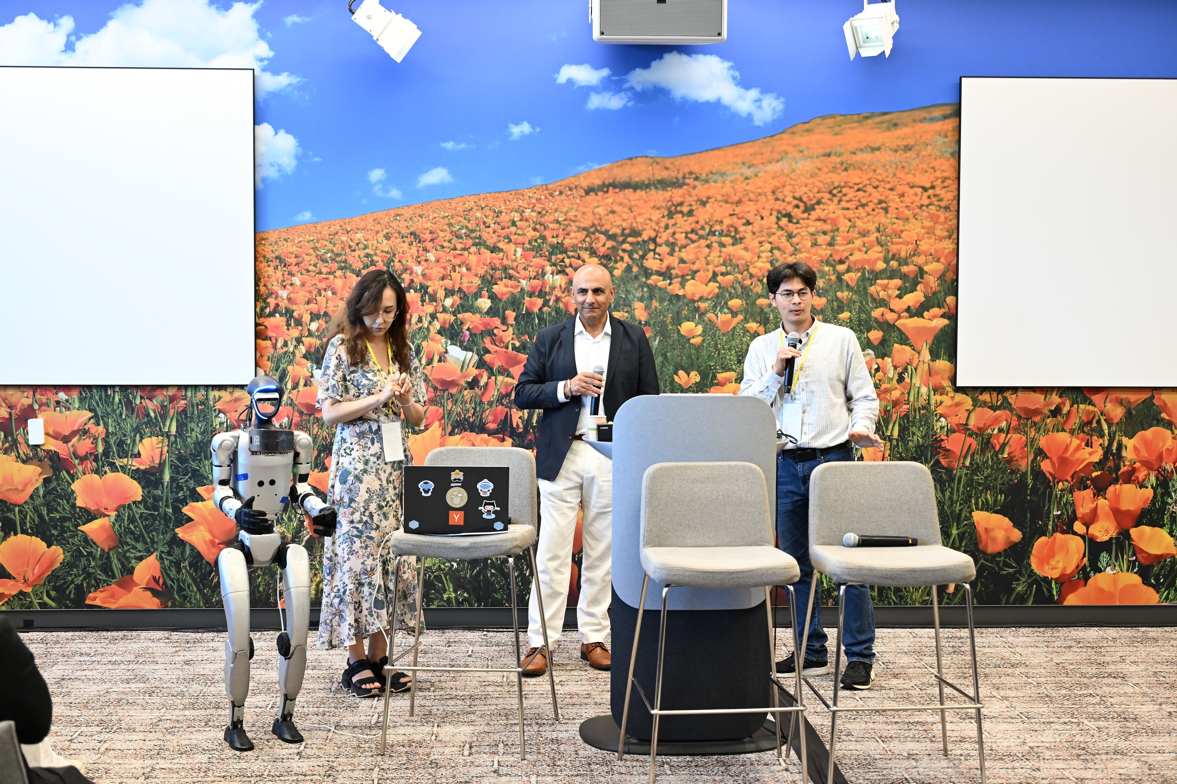 Ўзбекистонлик муҳандиснинг гуманоид роботлар стартапи 2,4 миллион доллар инвестиция жалб қилди (ФОТО+ВИДЕО) Ўзбекистонлик муҳандиснинг гуманоид роботлар стартапи 2,4 миллион доллар инвестиция жалб қилди (ФОТО+ВИДЕО)