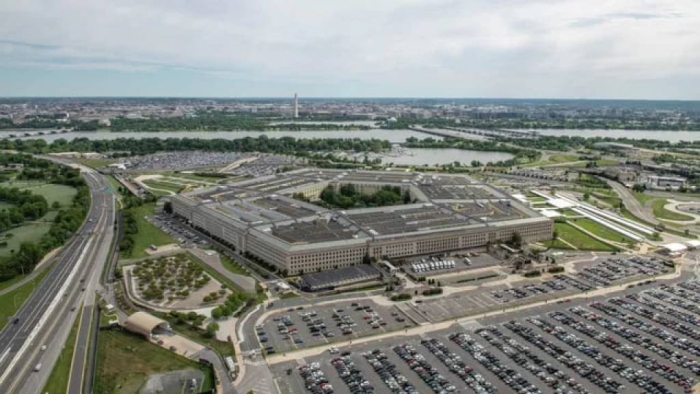 Pentagon: AQSh qurol ishlab chiqarishda Xitoydan ortda qolmoqda